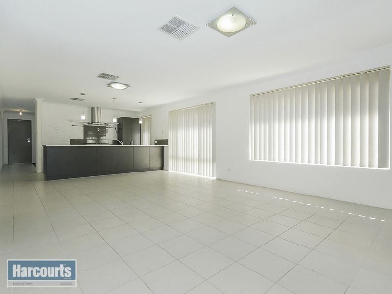 54 Gaebler Road, Aubin Grove WA 6164