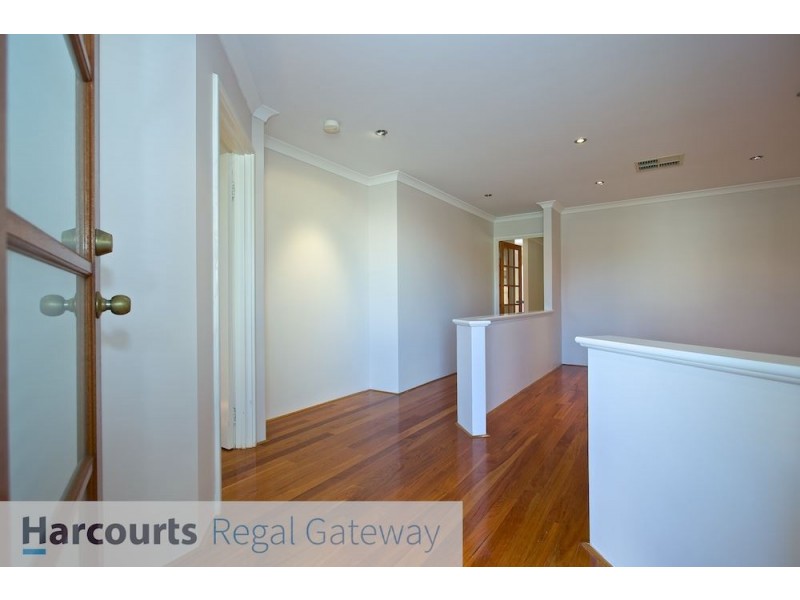 7 Fellowship Link, Atwell WA 6164