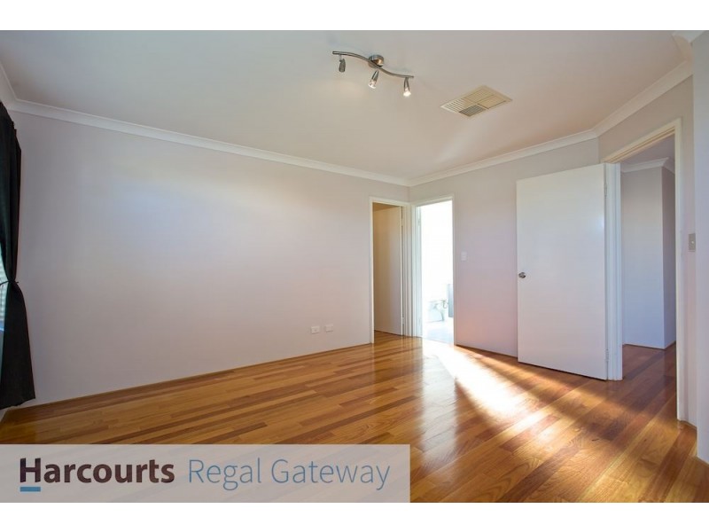 7 Fellowship Link, Atwell WA 6164