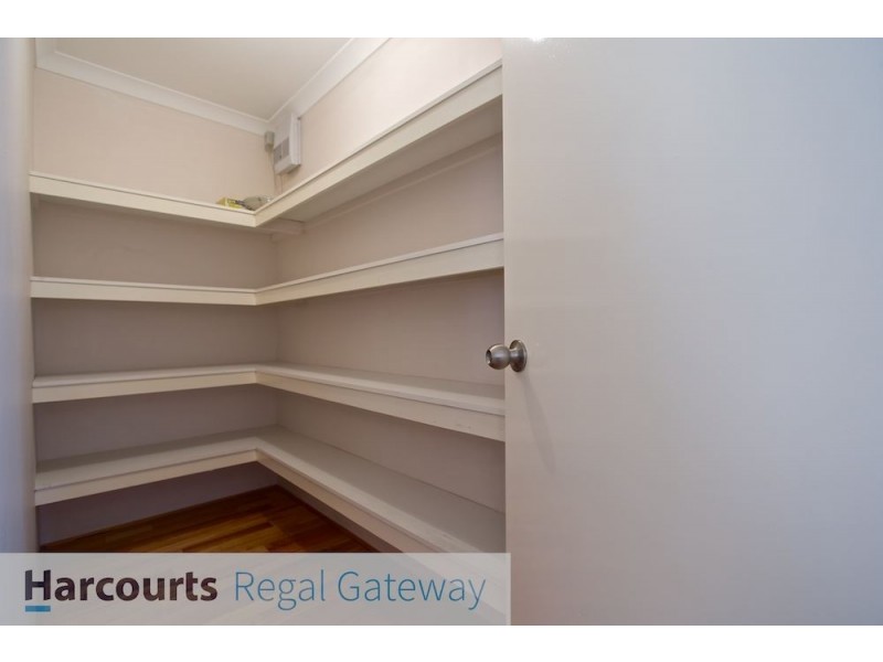 7 Fellowship Link, Atwell WA 6164