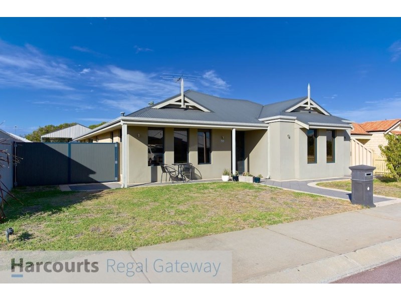 30 Sanguine Way, Atwell WA 6164