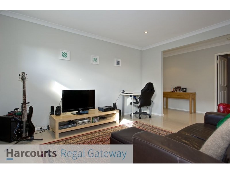 30 Sanguine Way, Atwell WA 6164