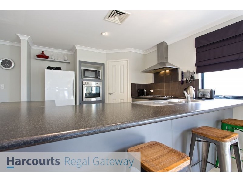 30 Sanguine Way, Atwell WA 6164