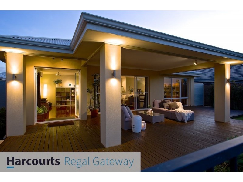 16 Serotina Lane, Aubin Grove WA 6164