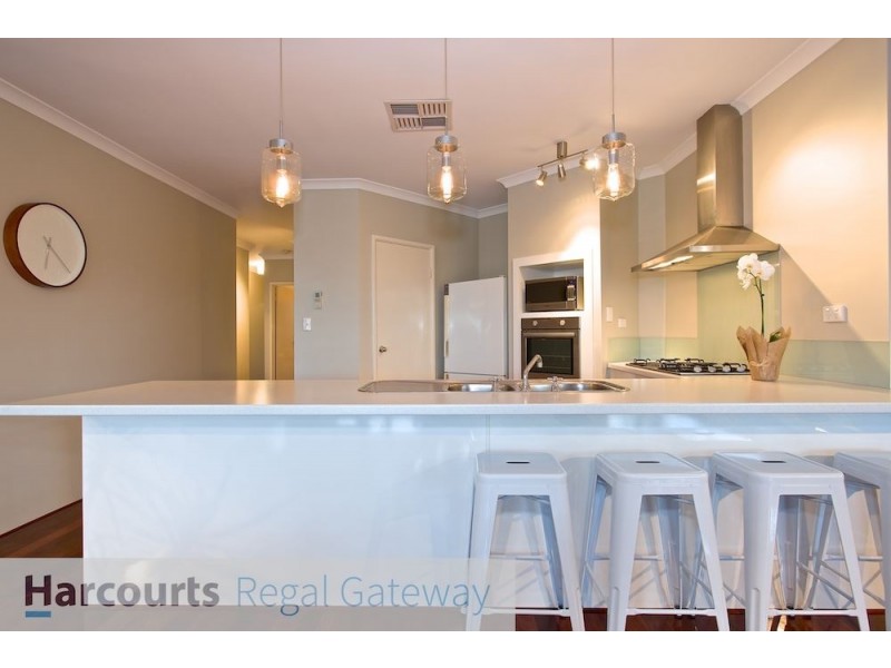 16 Serotina Lane, Aubin Grove WA 6164