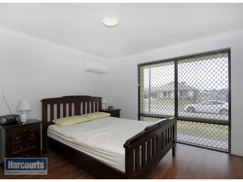 33 Evans Way, Byford WA 6122