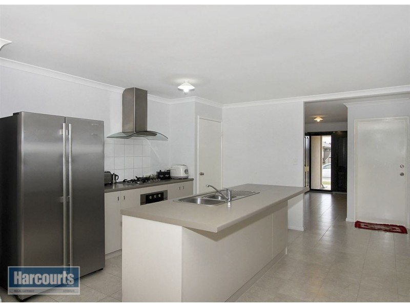 33 Evans Way, Byford WA 6122