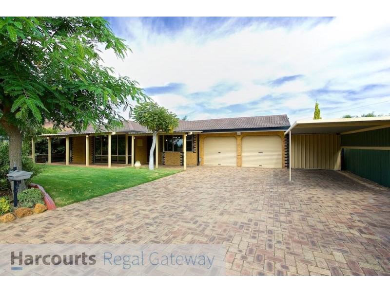 29 Pioneer Drive, Yangebup WA 6164