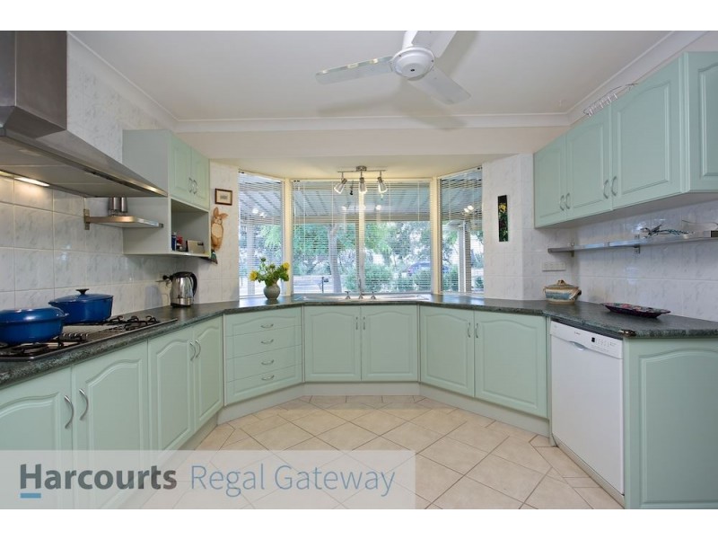 29 Pioneer Drive, Yangebup WA 6164