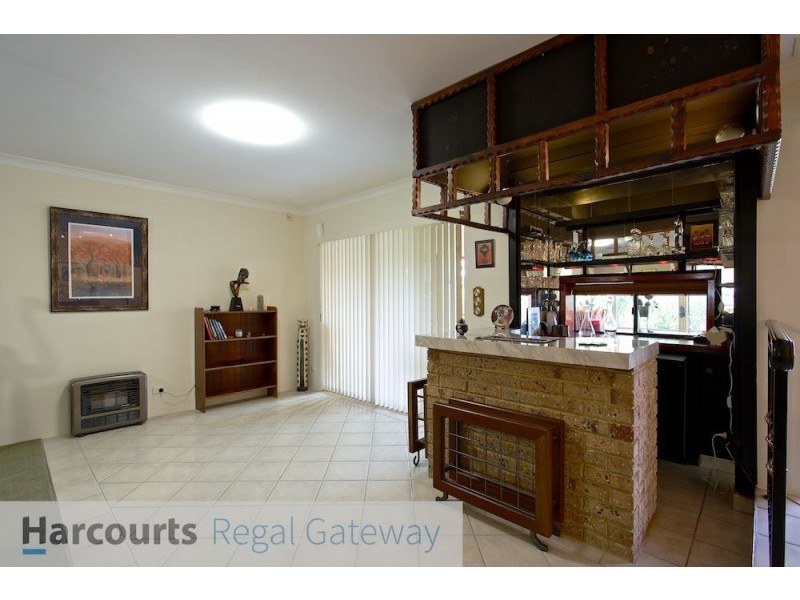 29 Pioneer Drive, Yangebup WA 6164