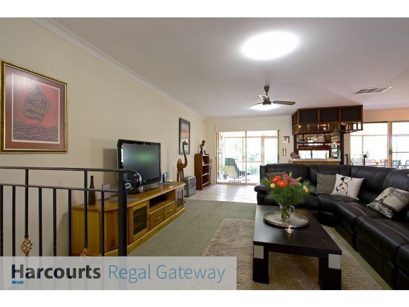 29 Pioneer Drive, Yangebup WA 6164