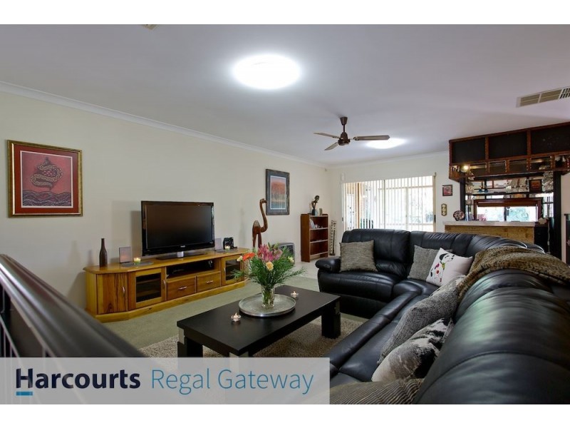 29 Pioneer Drive, Yangebup WA 6164