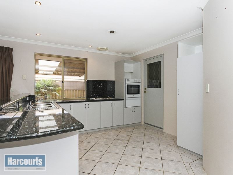 108 Lydon Boulevard, Atwell WA 6164