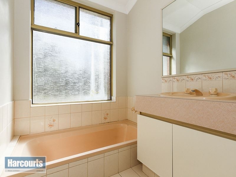 108 Lydon Boulevard, Atwell WA 6164
