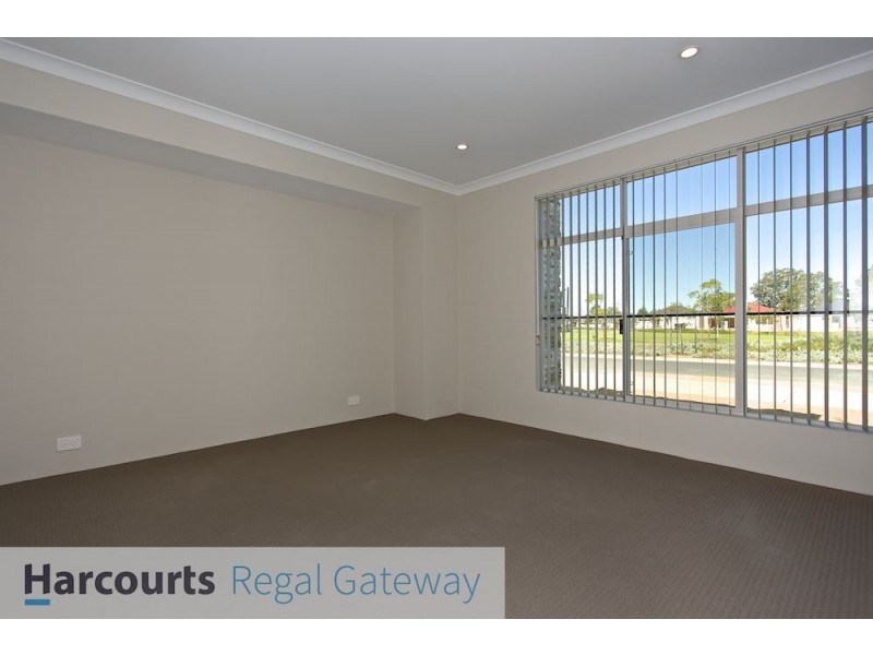 7 Faverolles Drive, Southern River WA 6110