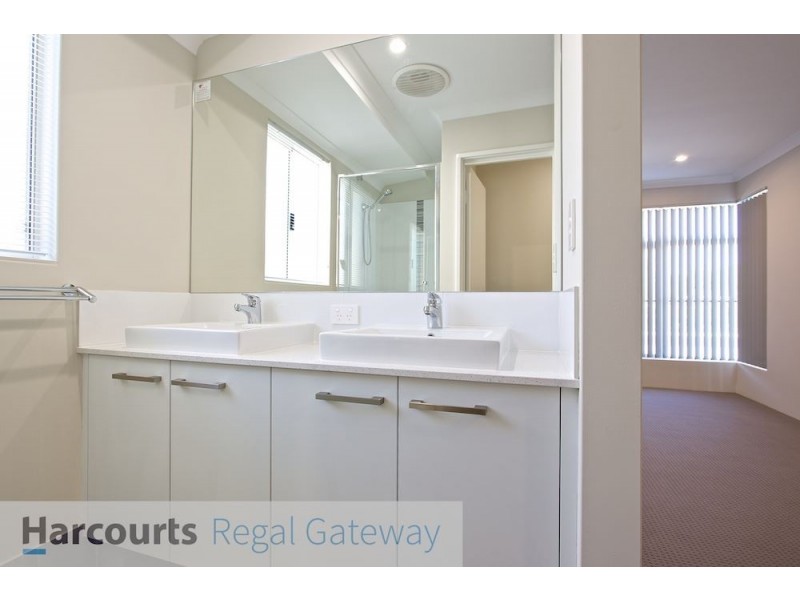 7 Faverolles Drive, Southern River WA 6110