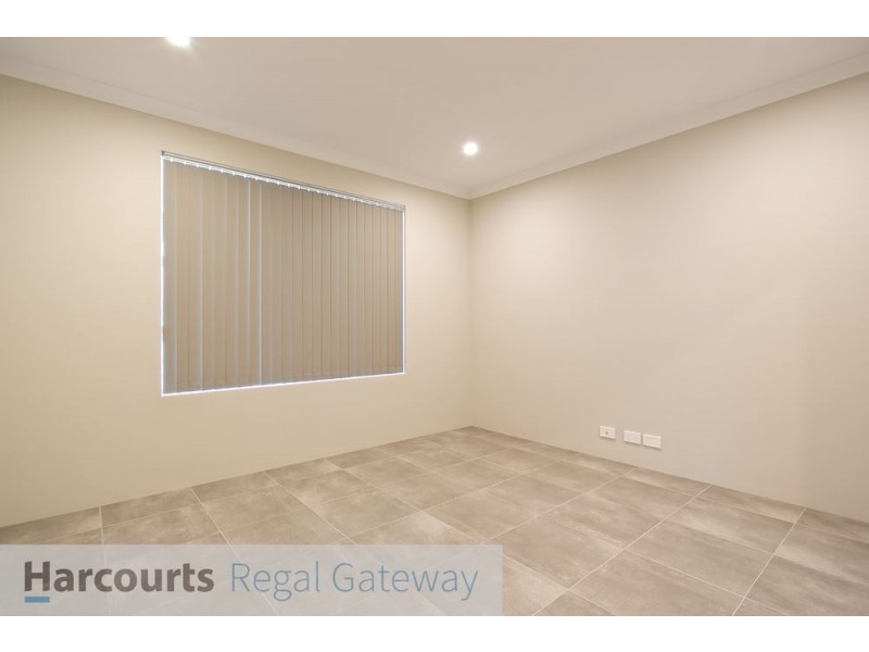 7 Faverolles Drive, Southern River WA 6110