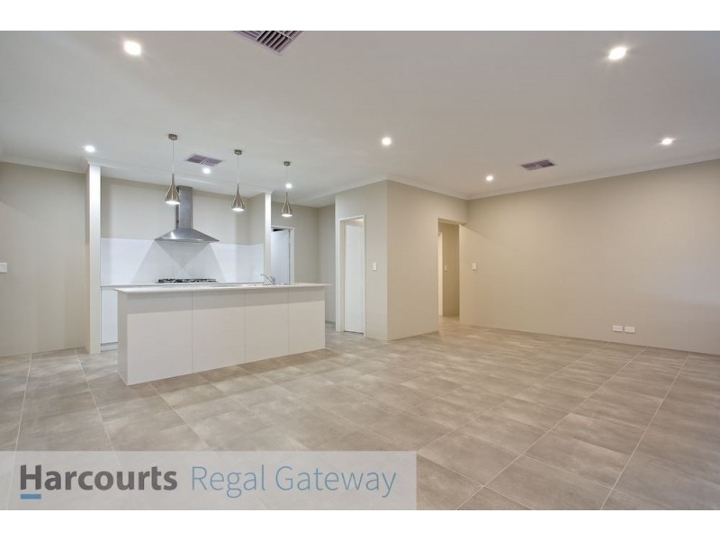 7 Faverolles Drive, Southern River WA 6110