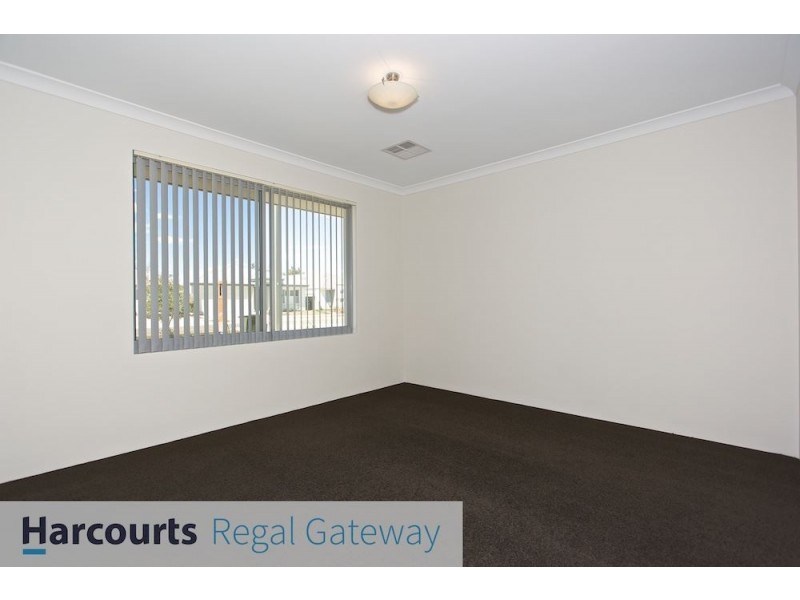 173 Honeywood Avenue, Wandi WA 6167