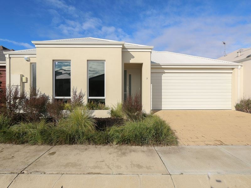 7/42 Baler Court, Hammond Park WA 6164