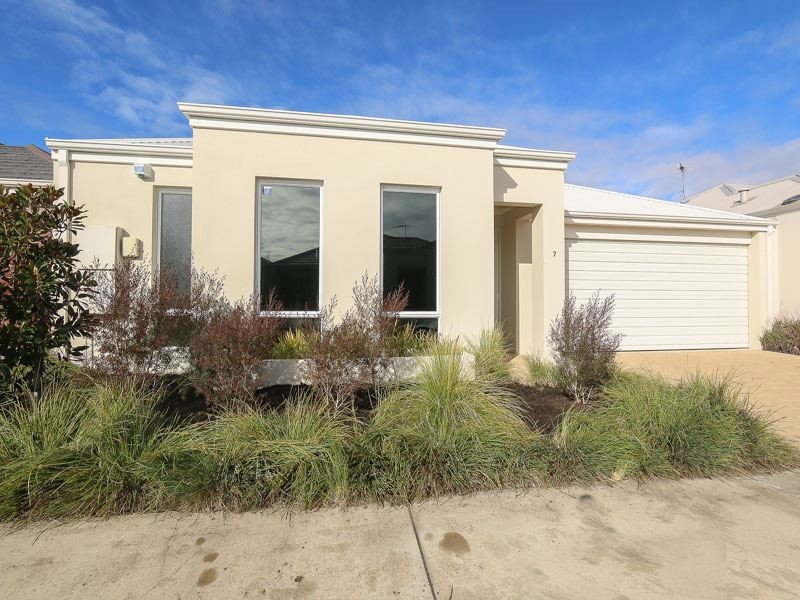 7/42 Baler Court, Hammond Park WA 6164