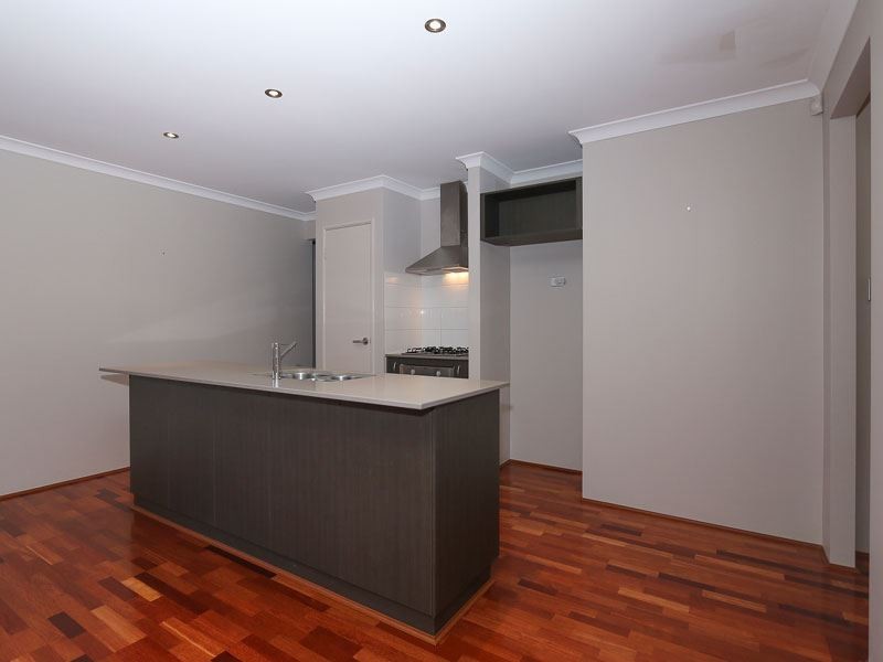 7/42 Baler Court, Hammond Park WA 6164