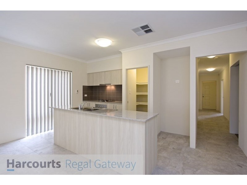 11 Birch Road, Aubin Grove WA 6164