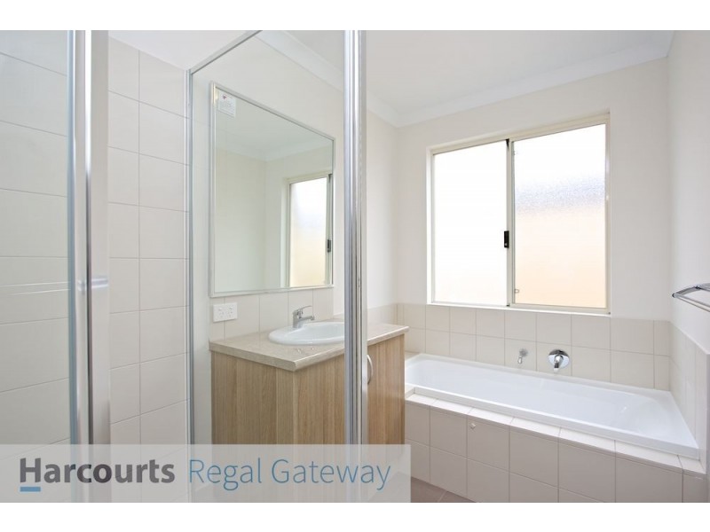 11 Birch Road, Aubin Grove WA 6164