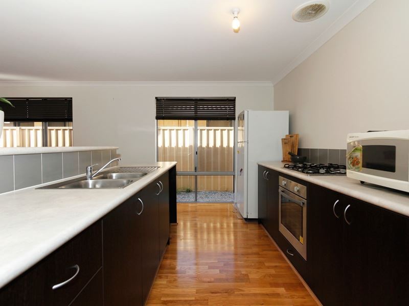 9 Millbrook Avenue, Bertram WA 6167