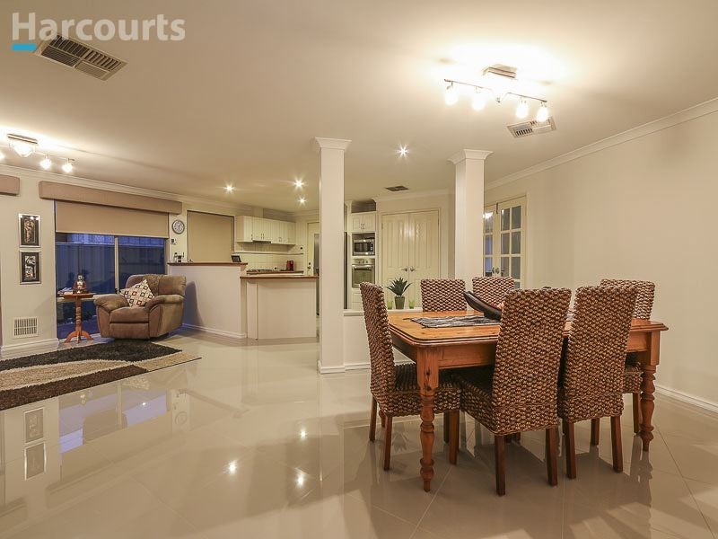 9 Pindan Elbow, Atwell WA 6164