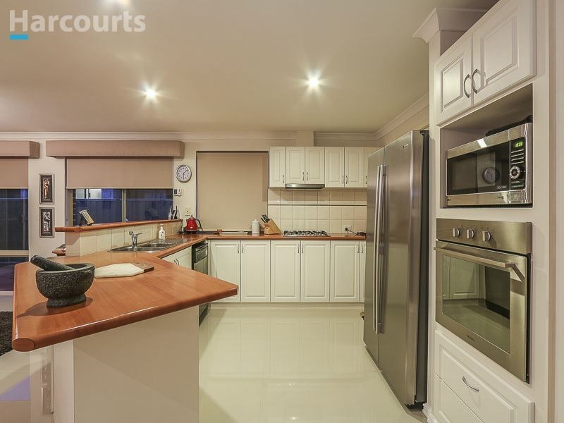 9 Pindan Elbow, Atwell WA 6164