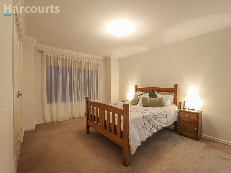 9 Pindan Elbow, Atwell WA 6164