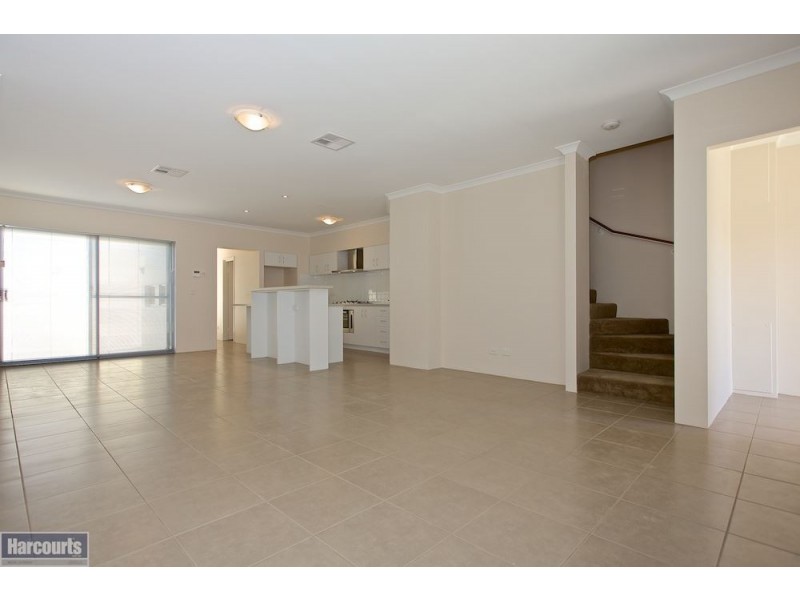 21 Affable Way, Atwell WA 6164