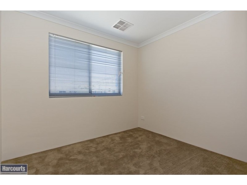 21 Affable Way, Atwell WA 6164