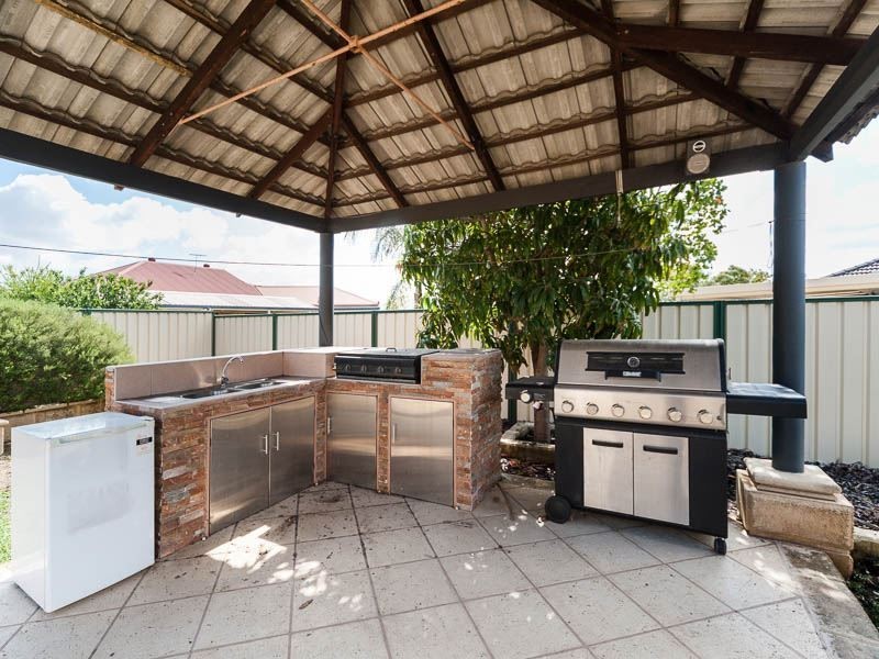4 Oxburgh Link, Success WA 6164