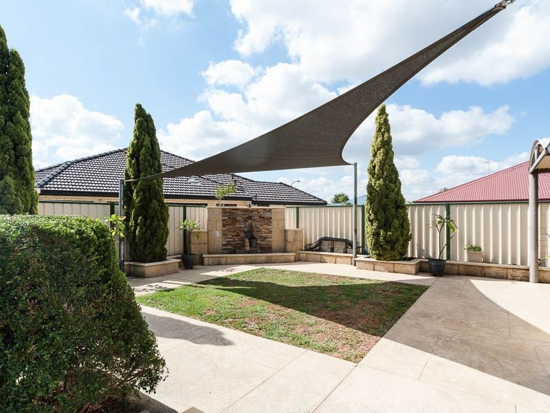 4 Oxburgh Link, Success WA 6164