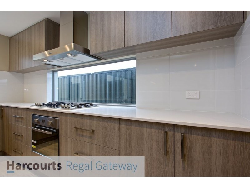 19 Lovage Street, Banjup WA 6164