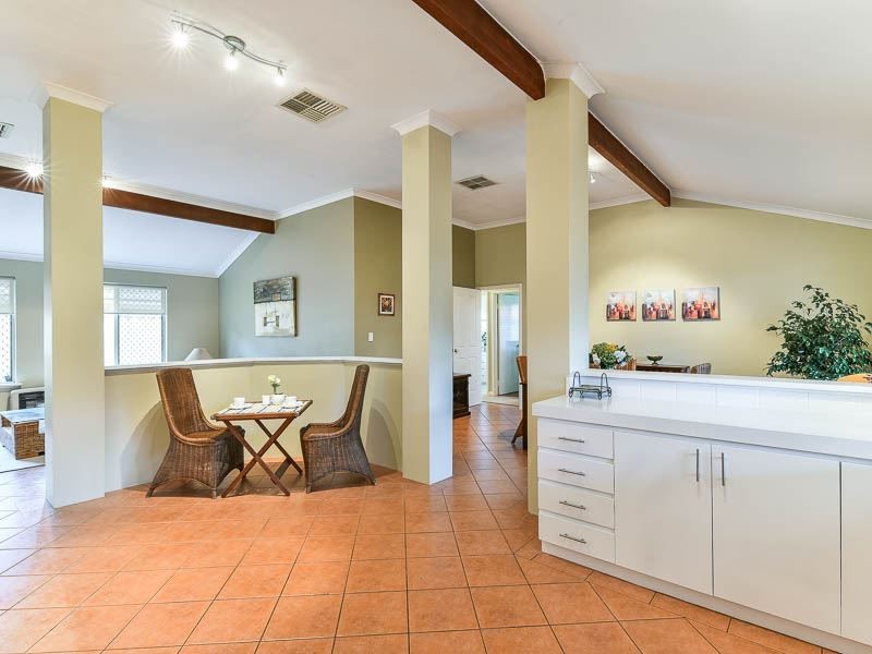 28 Shadwell Retreat, Atwell WA 6164