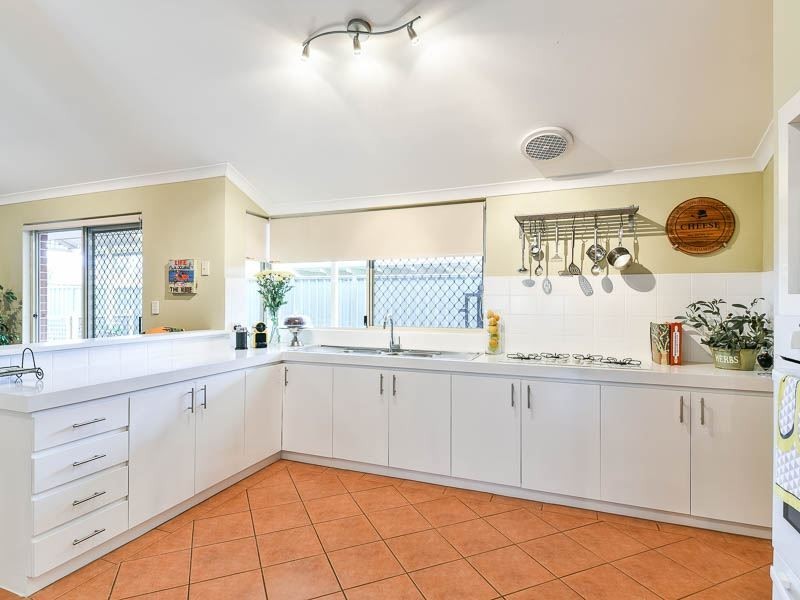 28 Shadwell Retreat, Atwell WA 6164
