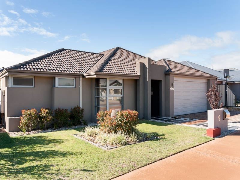 9 Armand Drive, Aubin Grove WA 6164