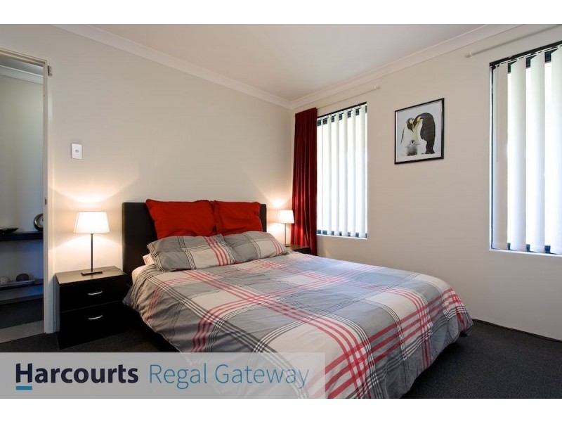 96B Beauchamp Loop, Wellard WA 6170