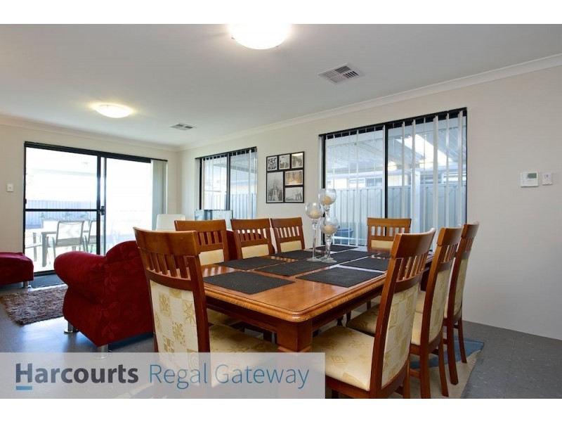 96B Beauchamp Loop, Wellard WA 6170