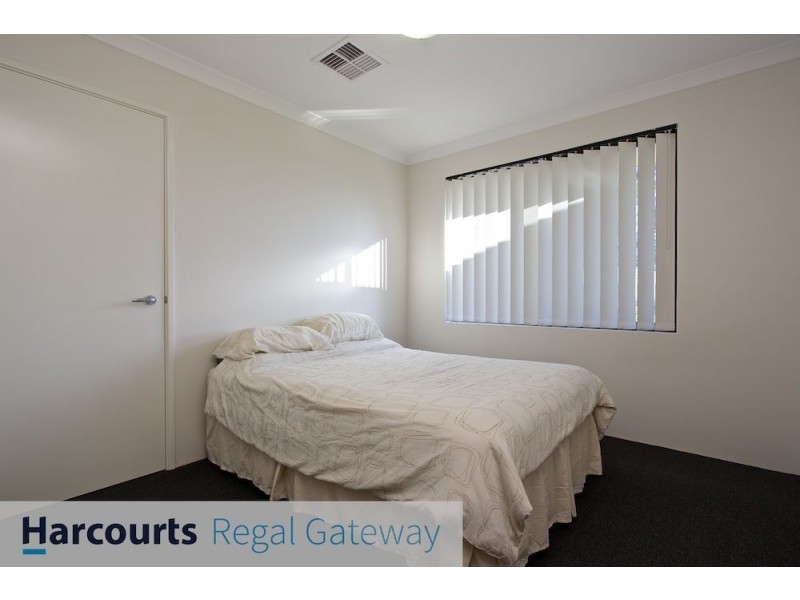 96B Beauchamp Loop, Wellard WA 6170