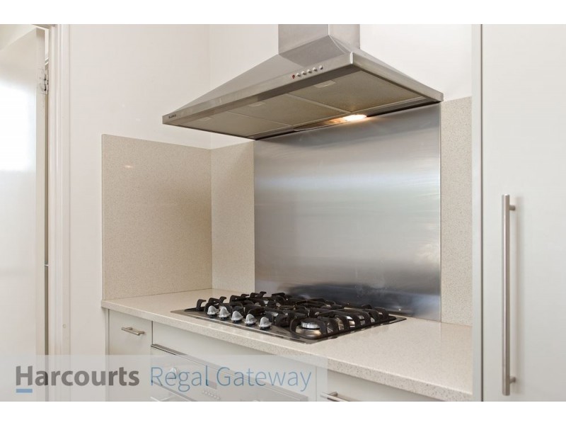 4 Angelica Way, Atwell WA 6164