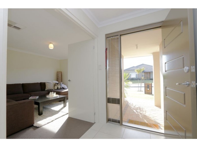 47 Archdale Loop, Piara Waters WA 6112