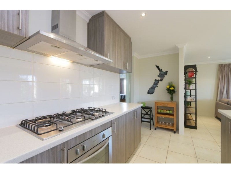 47 Archdale Loop, Piara Waters WA 6112