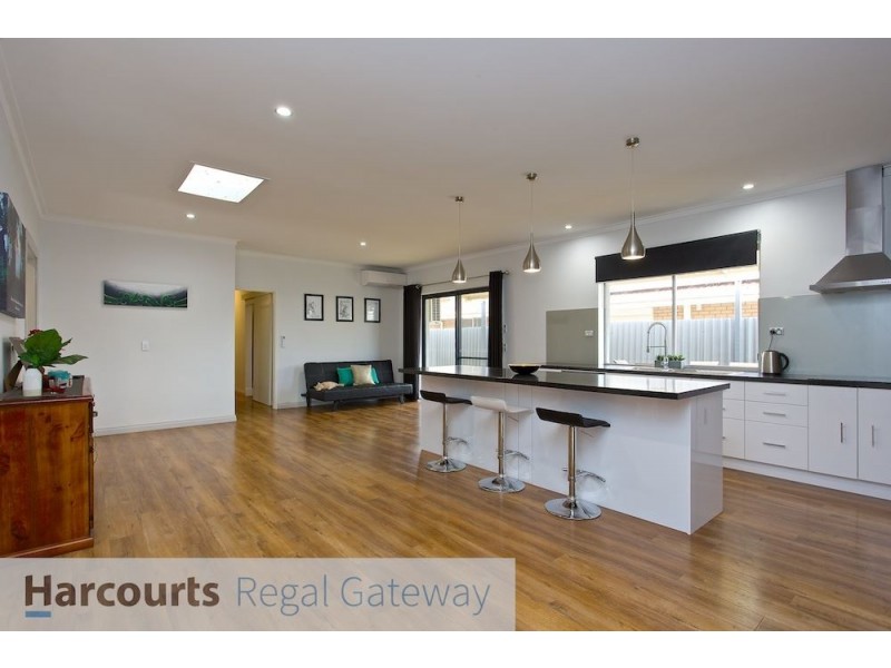 44 Griffith Way, Thornlie WA 6108