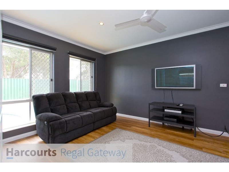 44 Griffith Way, Thornlie WA 6108