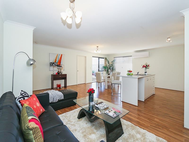 37 Sapphire Chase, Wellard WA 6170