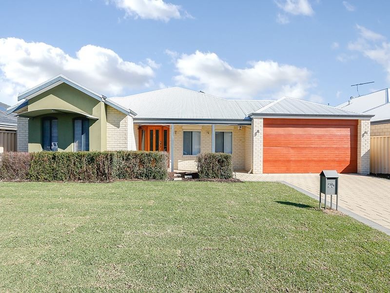 25 chivalry way, Atwell WA 6164